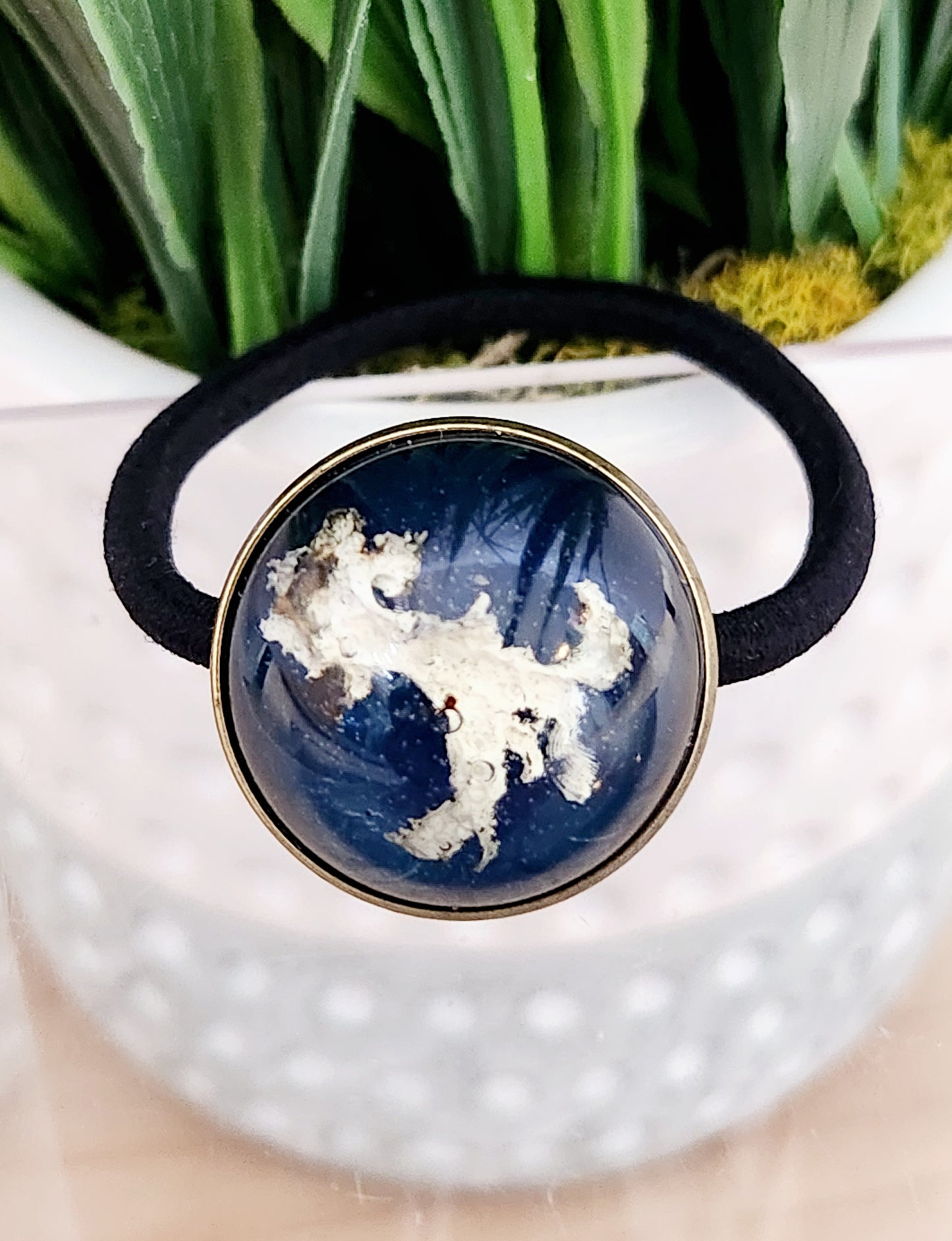 Hair elastics with tundra gems