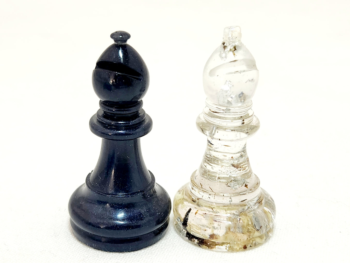 Chess set - board and pieces, real arctic lichen in ocean blues!