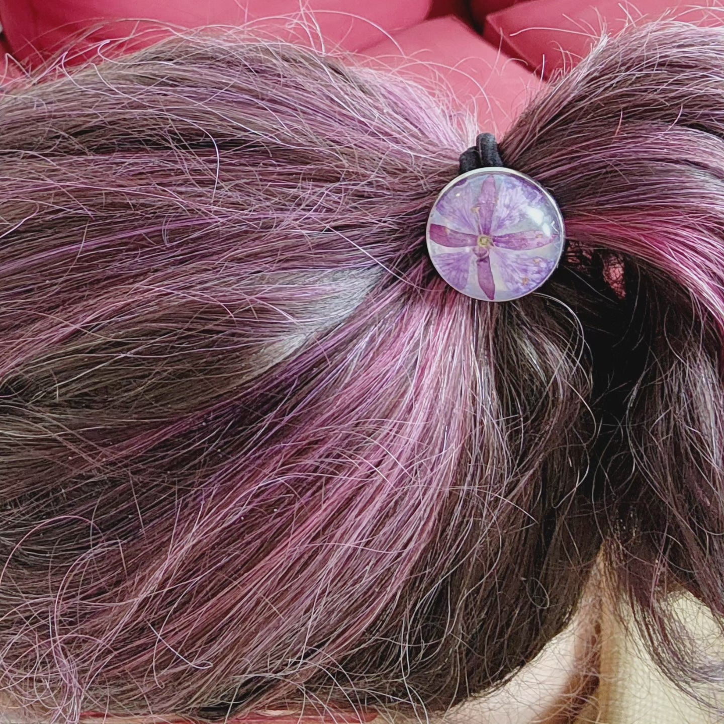 Hair elastics with tundra gems
