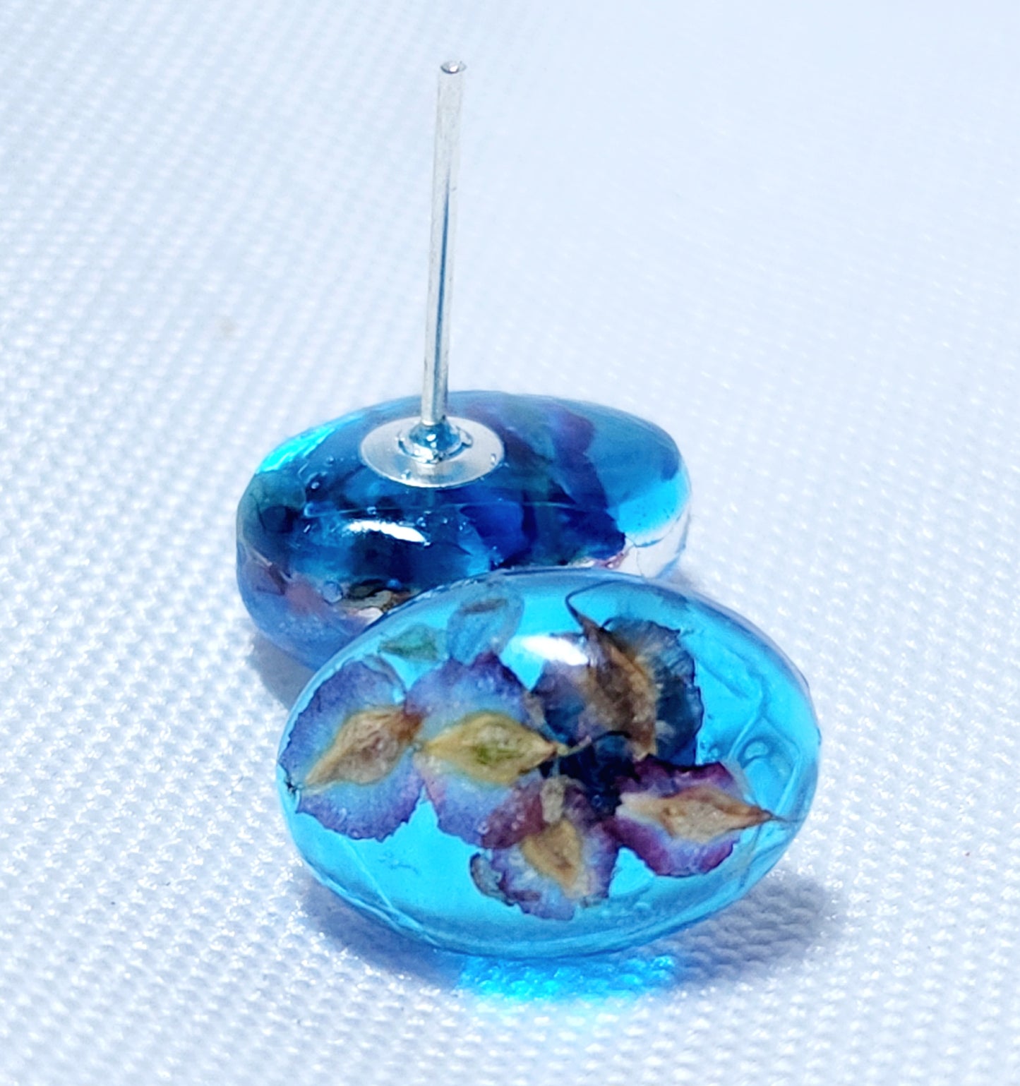 Sky blue tundra flower earrings