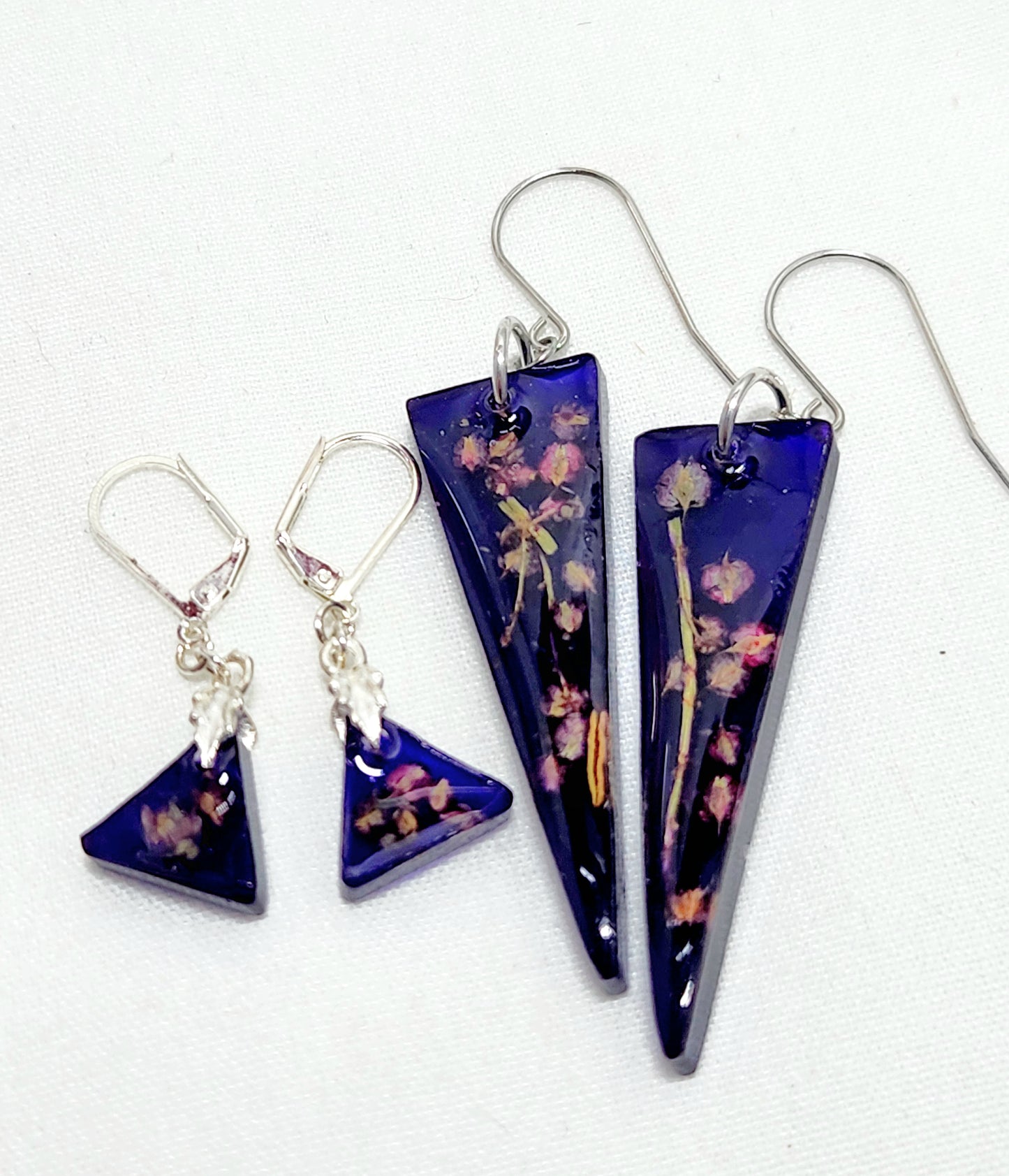 Fun flower drop earrings in funky retro 80s shapes and colours